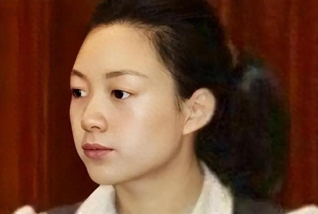 美女部长竟是高官情妇：“南艺校花”靠肉体一路升迁，双双落马