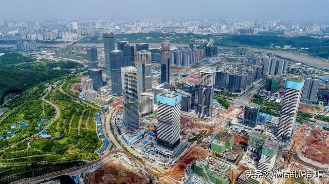 广西南宁楼市的危机，回不去的房价，巨量人口流入南宁