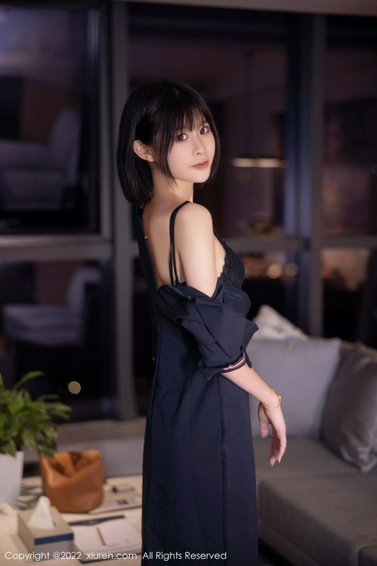 qiqi 完整版无水印写真