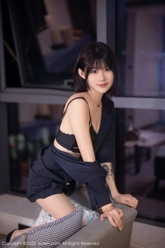 qiqi 完整版无水印写真