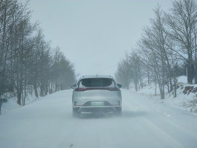 越野圈搅局者！冰雪试驾着比亚迪SUV 居然去哪都不用慌？