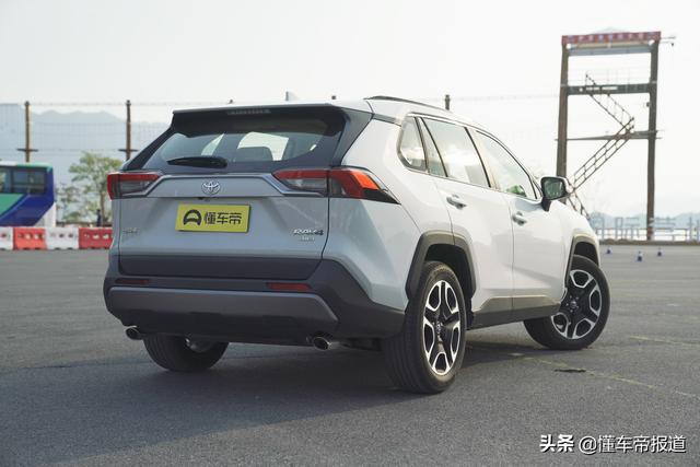 全新丰田RAV4荣放试驾！SUV界老炮能否与时俱进